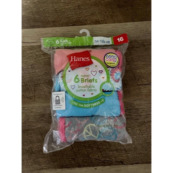 Hanes Girls' 6 Pack Tagless Cotton Briefs Size: 16 - Picture 1 of 3